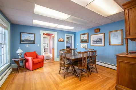 53 Commercial Street Boothbay Harbor ME 04538
