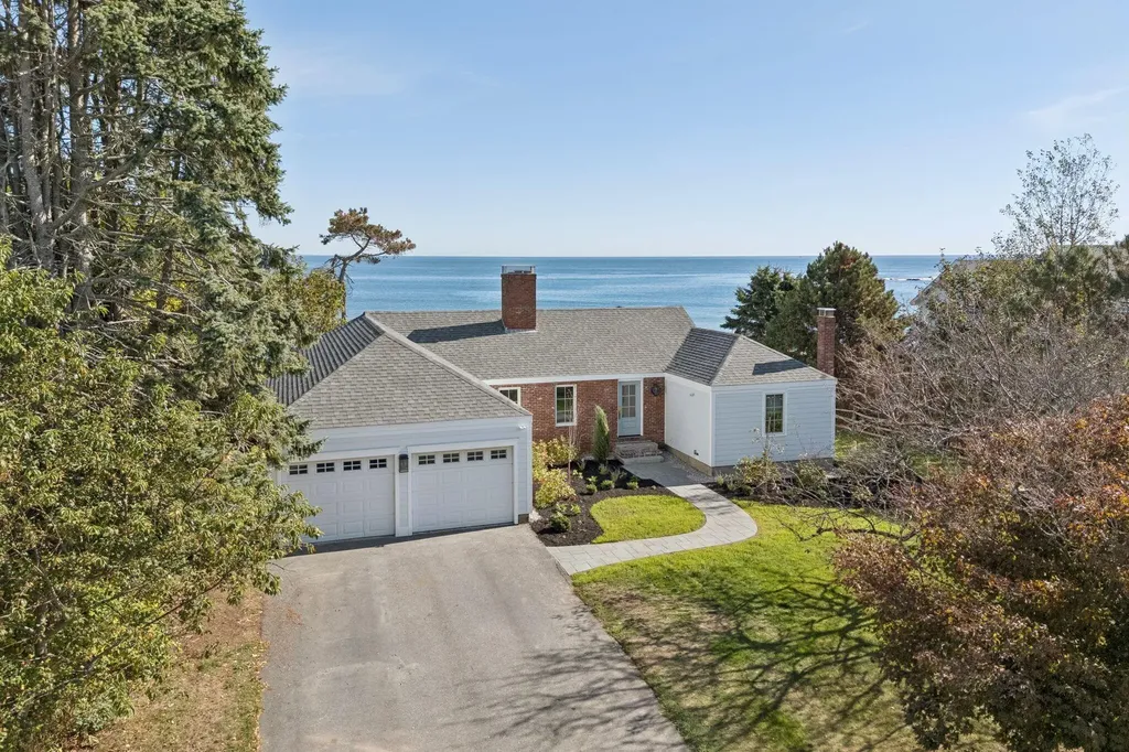 12 Salt Spray Lane Cape Elizabeth ME 04107