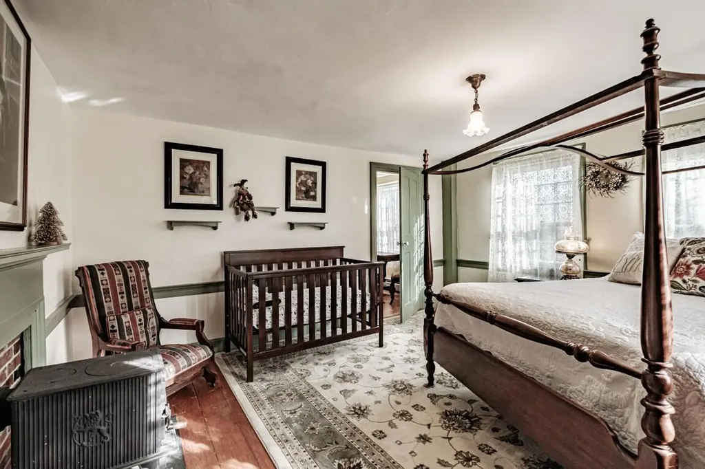 546 Paris Hill Road Paris ME 04281