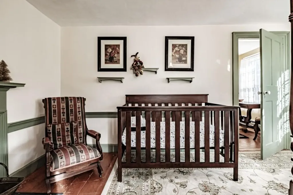 546 Paris Hill Road Paris ME 04281