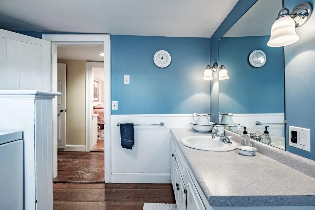 546 Paris Hill Road Paris ME 04281