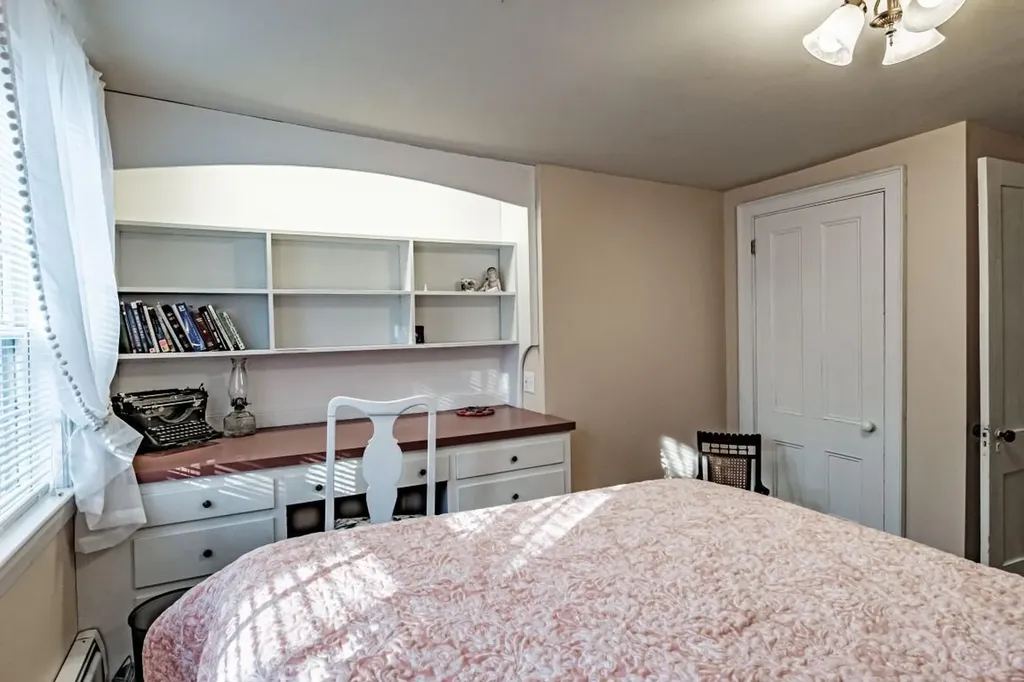 546 Paris Hill Road Paris ME 04281