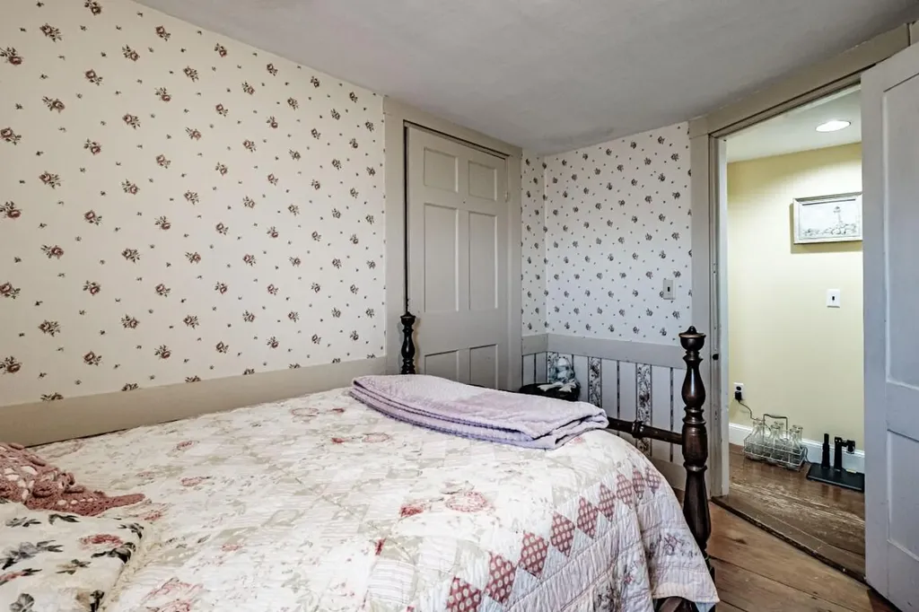 546 Paris Hill Road Paris ME 04281