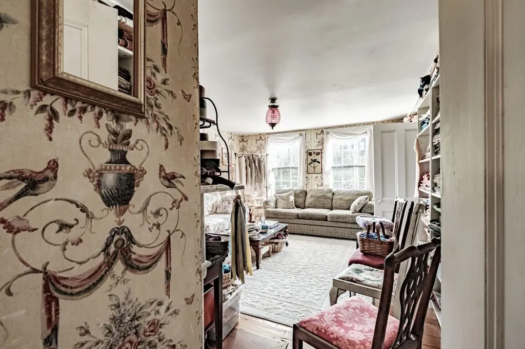 546 Paris Hill Road Paris ME 04281