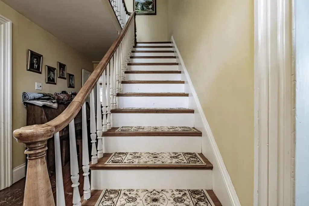 546 Paris Hill Road Paris ME 04281