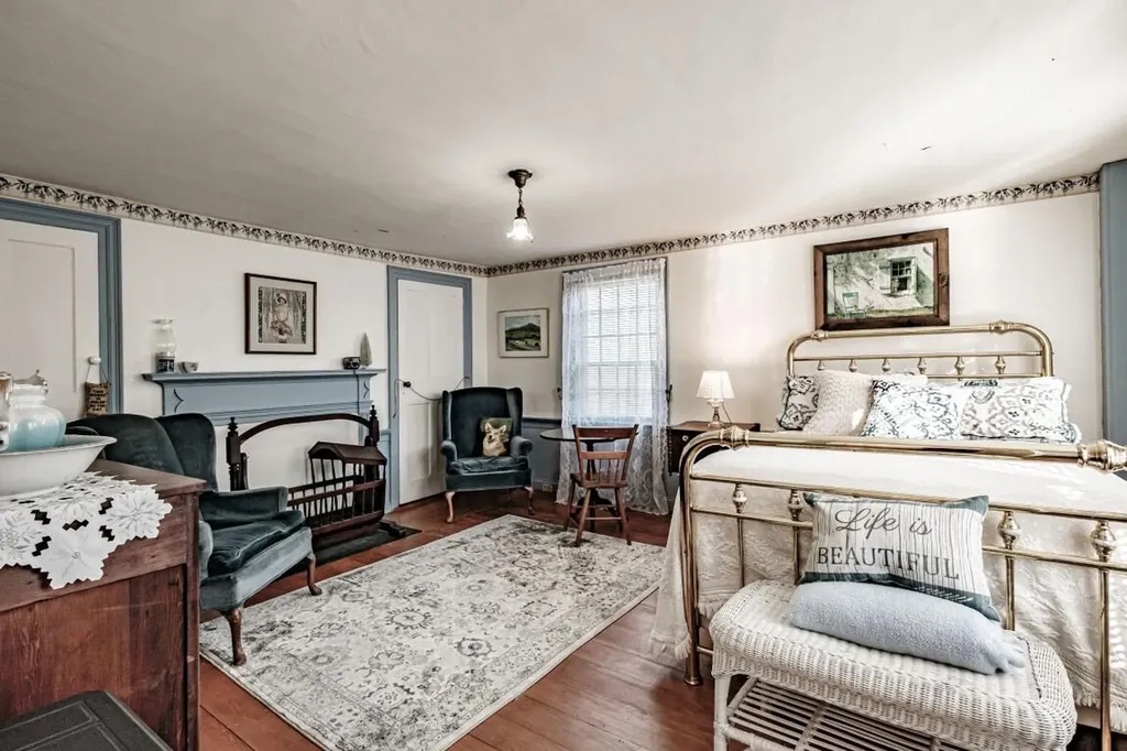 546 Paris Hill Road Paris ME 04281