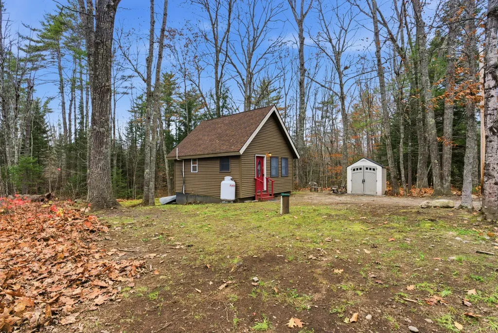 51 Larry Drive Monmouth ME 04259