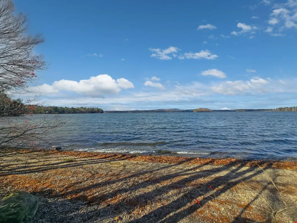 51 Larry Drive Monmouth ME 04259
