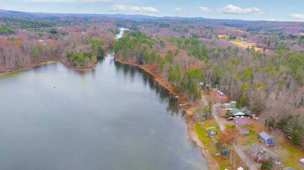 51 Larry Drive Monmouth ME 04259