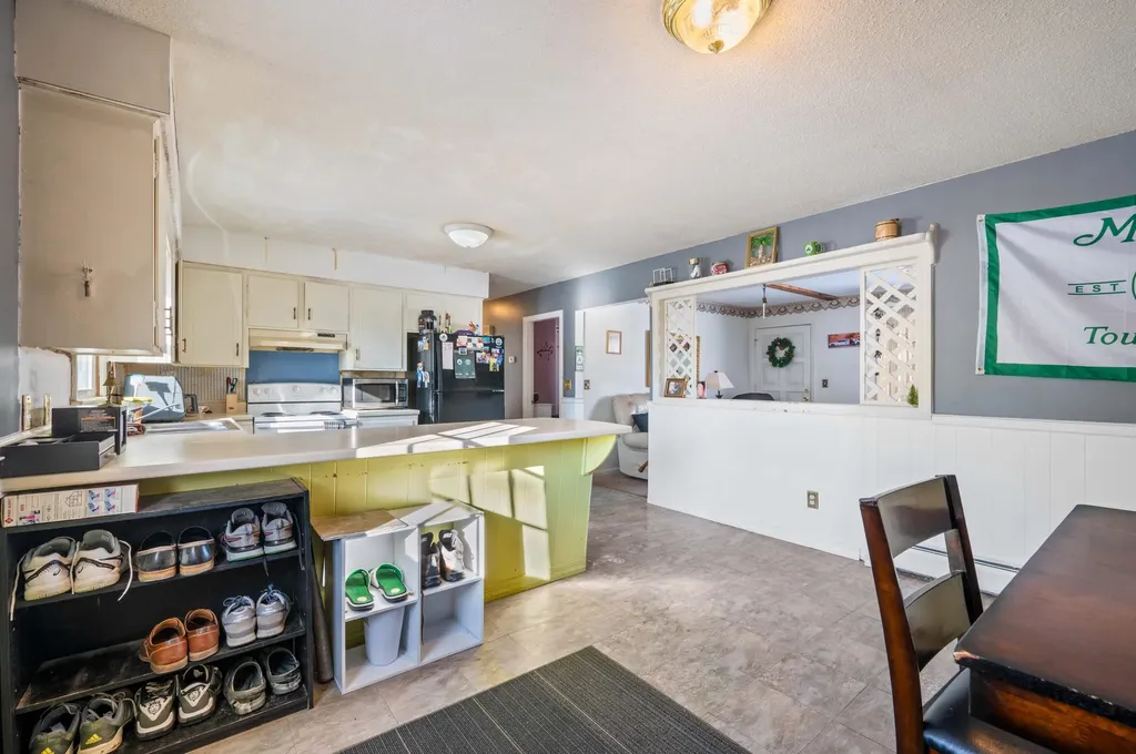 122 Western Avenue Waterville ME 04901