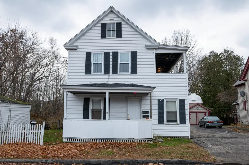 55 Osgood Avenue Mexico ME 04257
