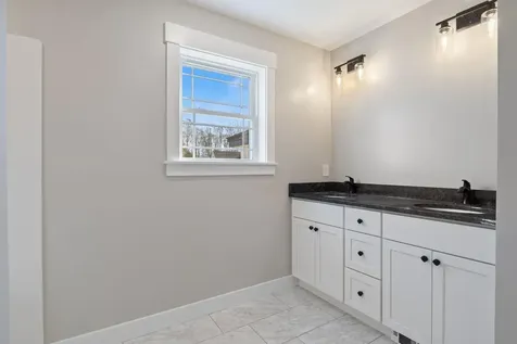 17 Johnson Farm Road Buxton ME 04093