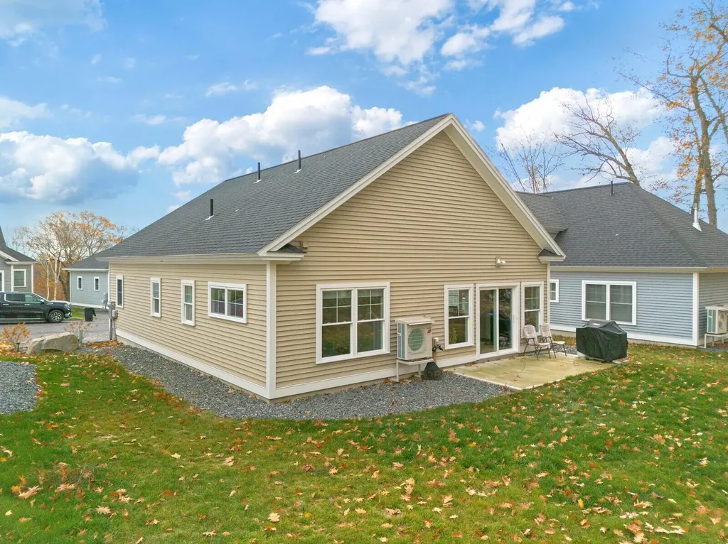 Lot 20 Acorn Lane Hallowell ME 04347
