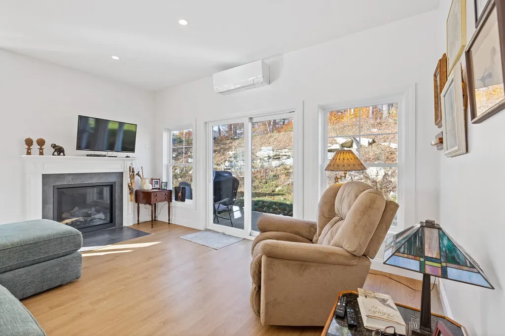 Lot 20 Acorn Lane Hallowell ME 04347