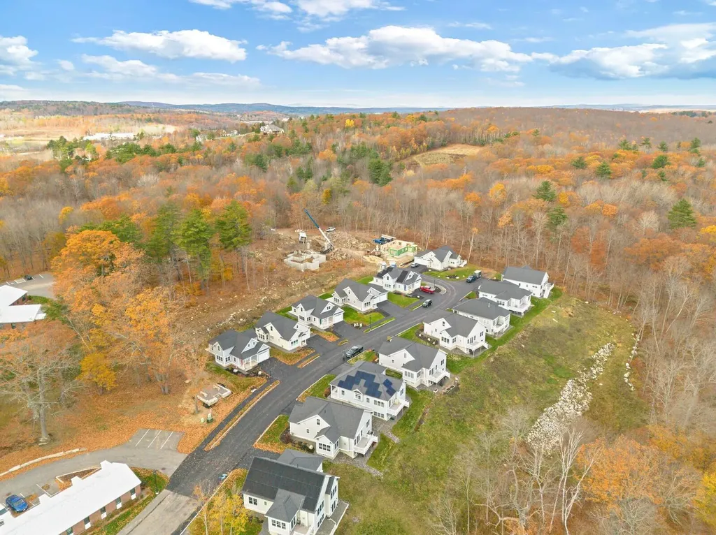 Lot 20 Acorn Lane Hallowell ME 04347