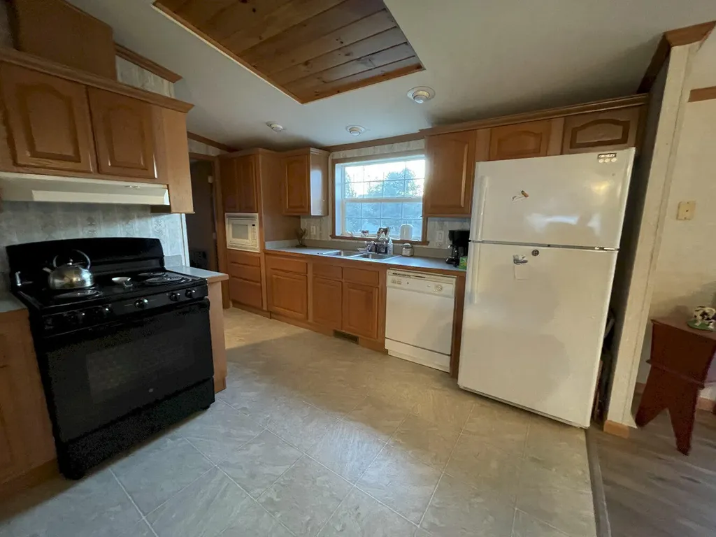 33 John Street Madison ME 04950