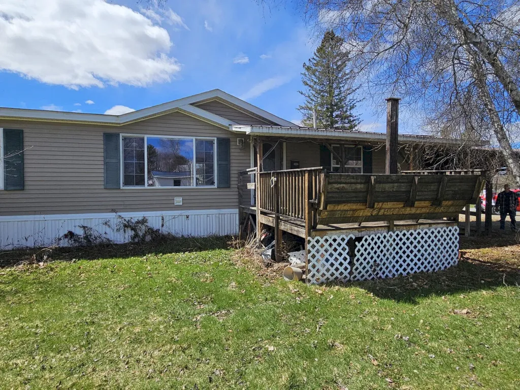 33 John Street Madison ME 04950