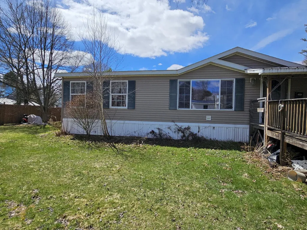 33 John Street Madison ME 04950