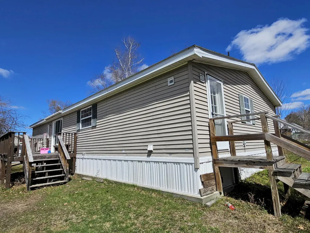 33 John Street Madison ME 04950