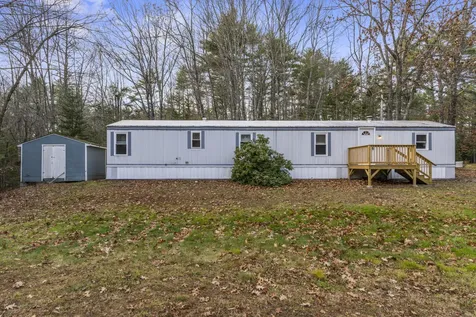 2196 Sanford Road Wells ME 04090