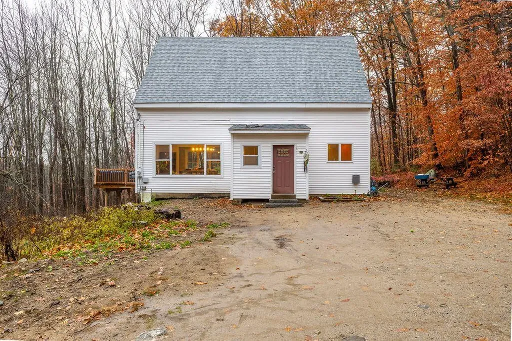 660 Hopper Road Acton ME 04001