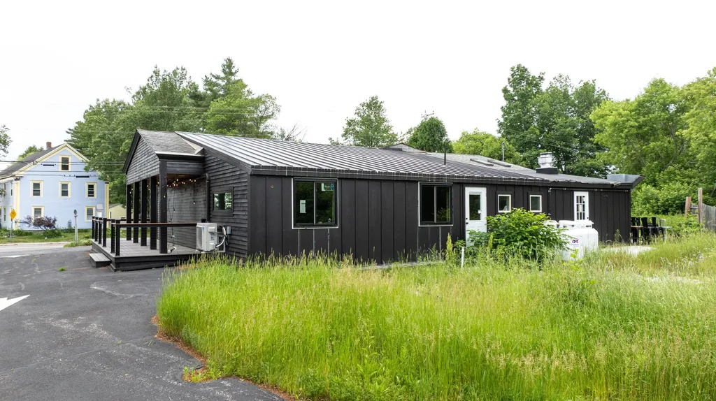 137 Longwoods Road Cumberland ME 04021