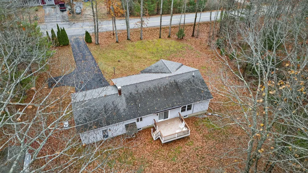 105 New Road Arundel ME 04046