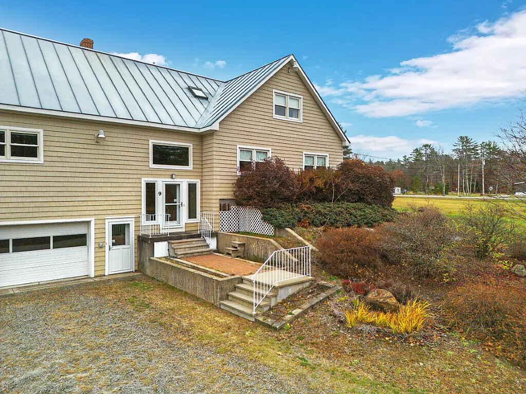 9 Snug Harbor Road Belgrade ME 04917
