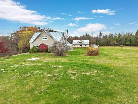 9 Snug Harbor Road Belgrade ME 04917