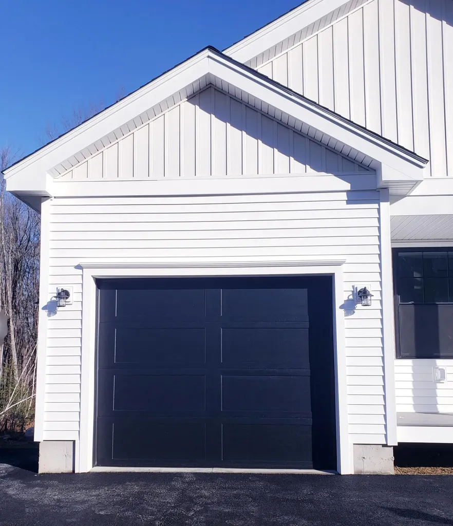 25 Heritage Way Saco ME 04072