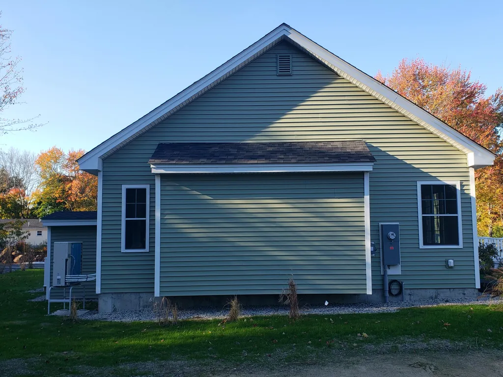 25 Heritage Way Saco ME 04072