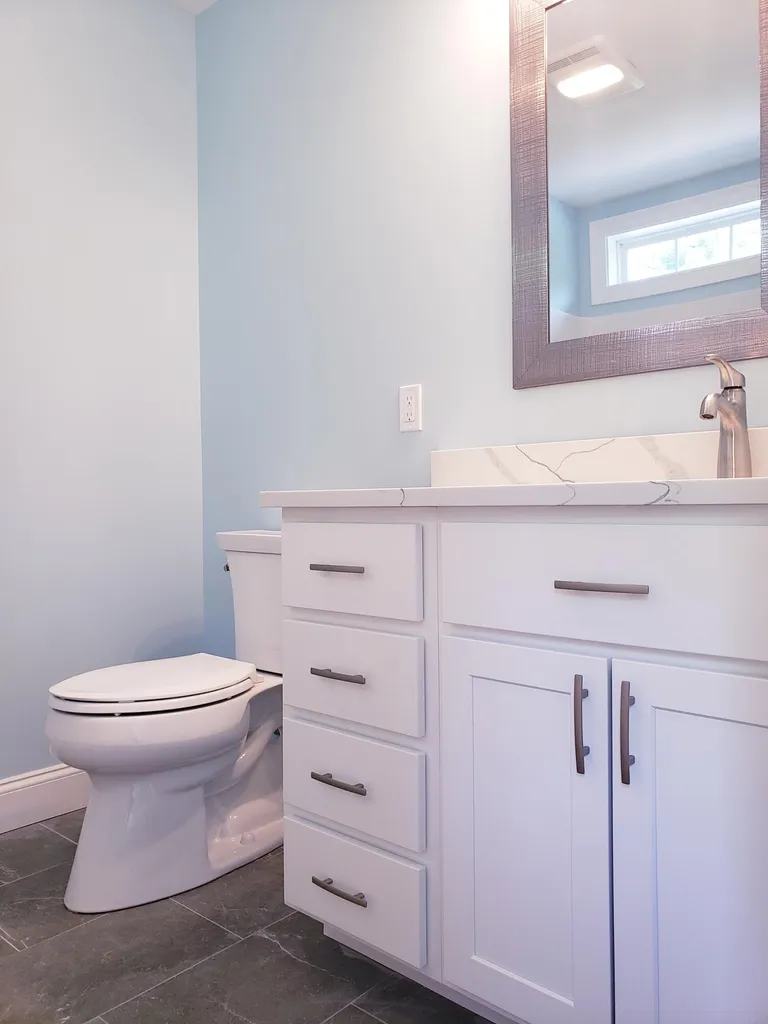 25 Heritage Way Saco ME 04072