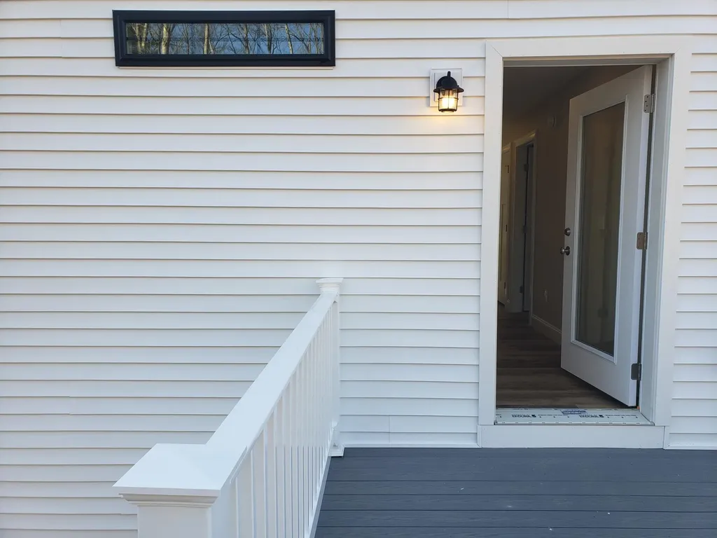 25 Heritage Way Saco ME 04072
