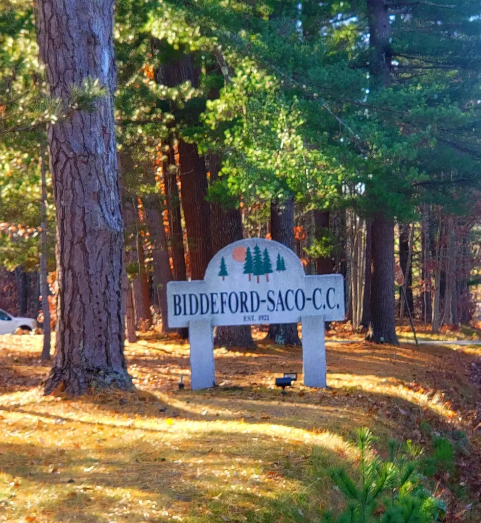 25 Heritage Way Saco ME 04072
