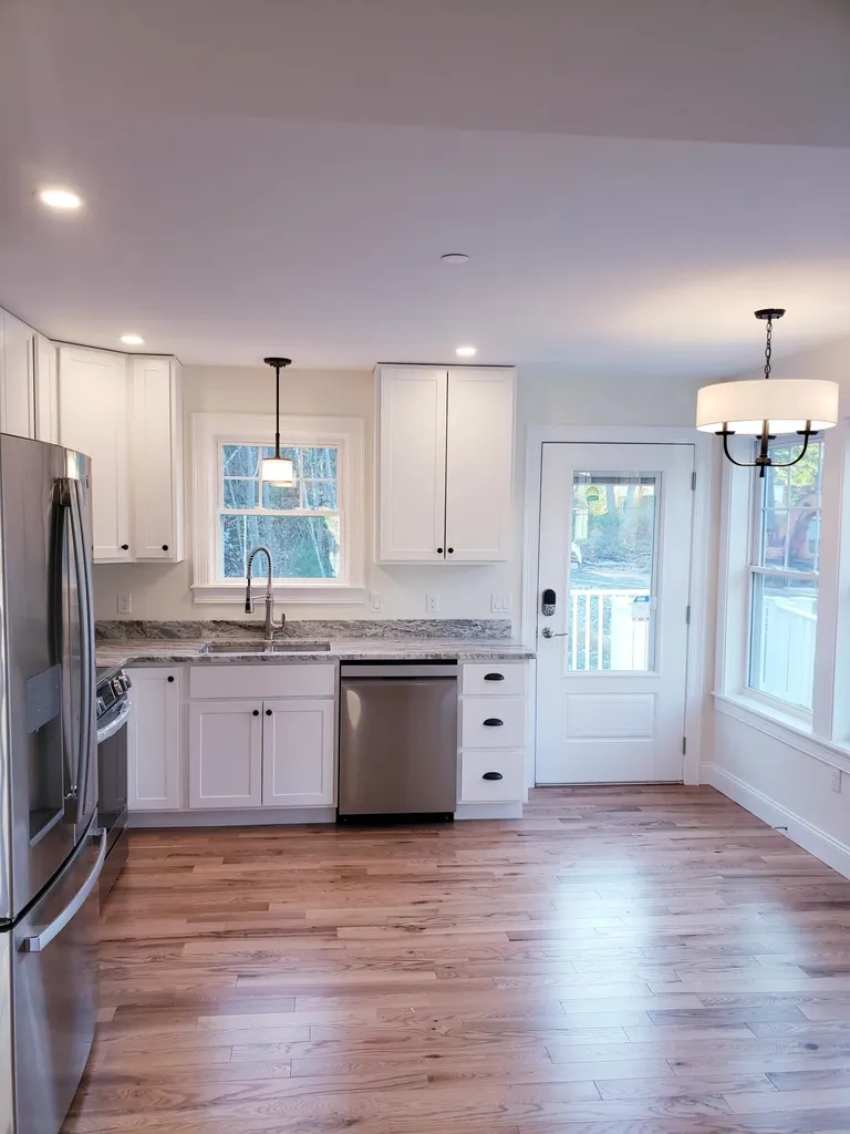 25 Heritage Way Saco ME 04072