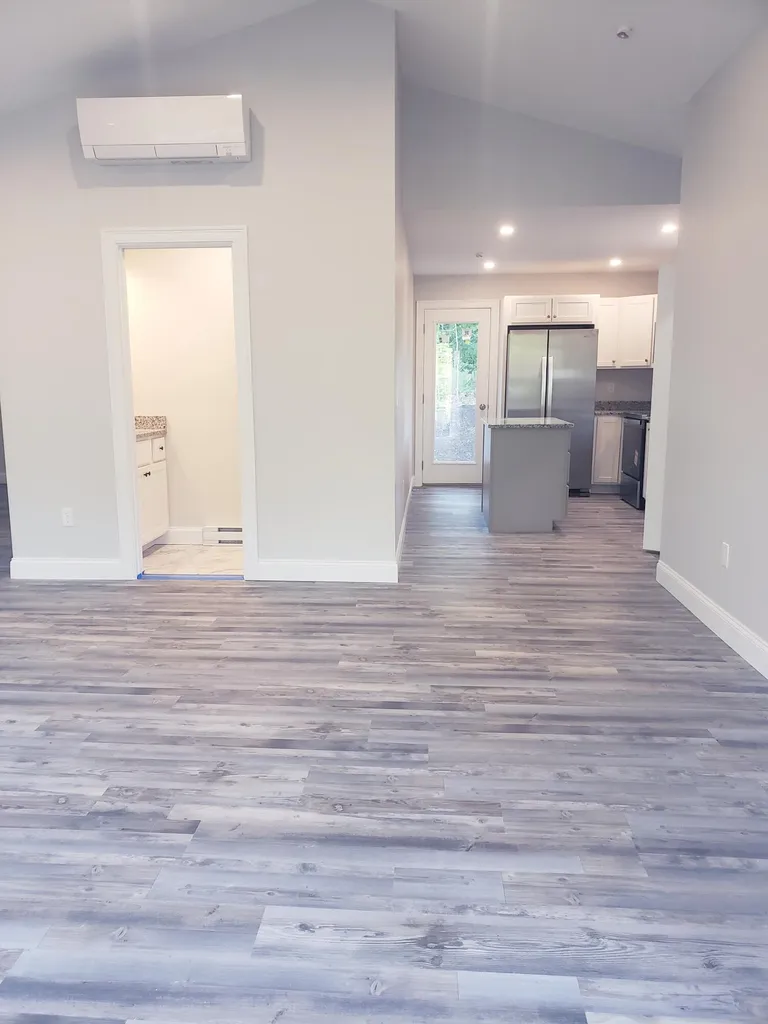 25 Heritage Way Saco ME 04072