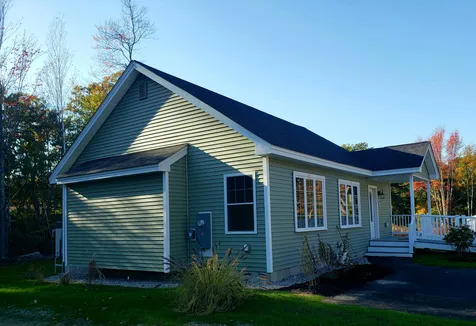 25 Heritage Way Saco ME 04072