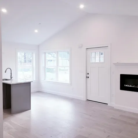 25 Heritage Way Saco ME 04072