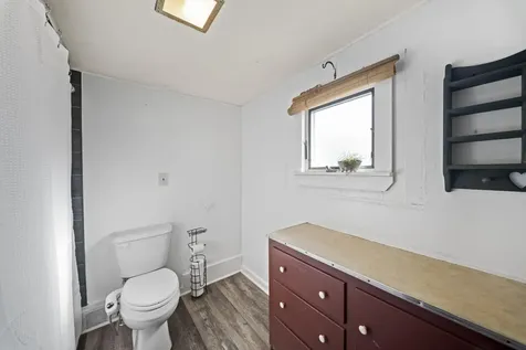 1097 Pequawket Trail Standish ME 04085