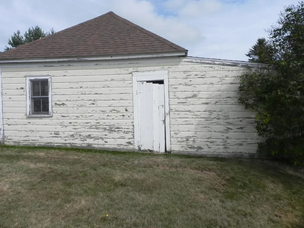 260 County Road Lubec ME 04652