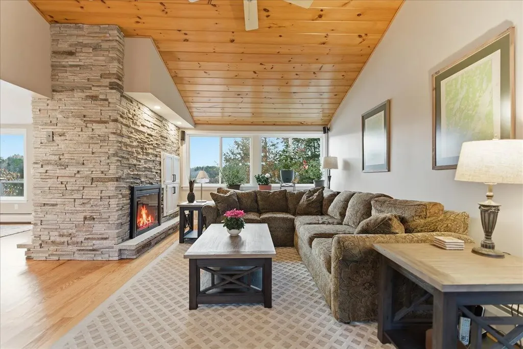63 Maple Ridge Drive Monmouth ME 04259
