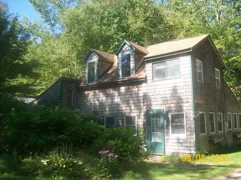 55 Broadway Circle Poland ME 04274