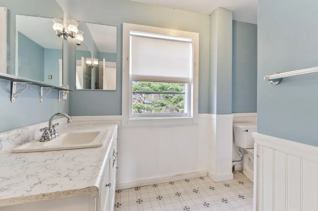 730 Beech Hill Road Auburn ME 04210