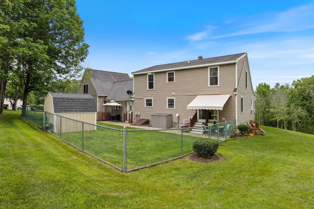 3 Foothill Lane Sanford ME 04073