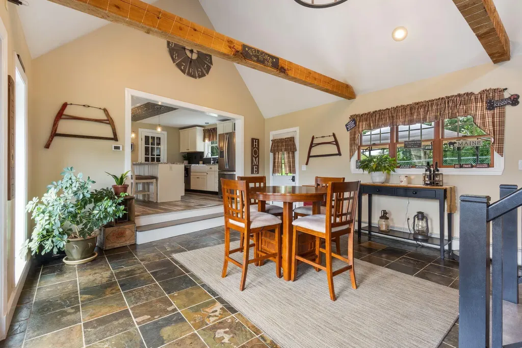 3 Foothill Lane Sanford ME 04073