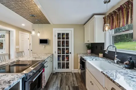 3 Foothill Lane Sanford ME 04073