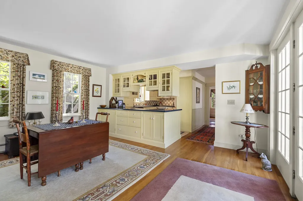 72 Glidden Street Newcastle ME 04553