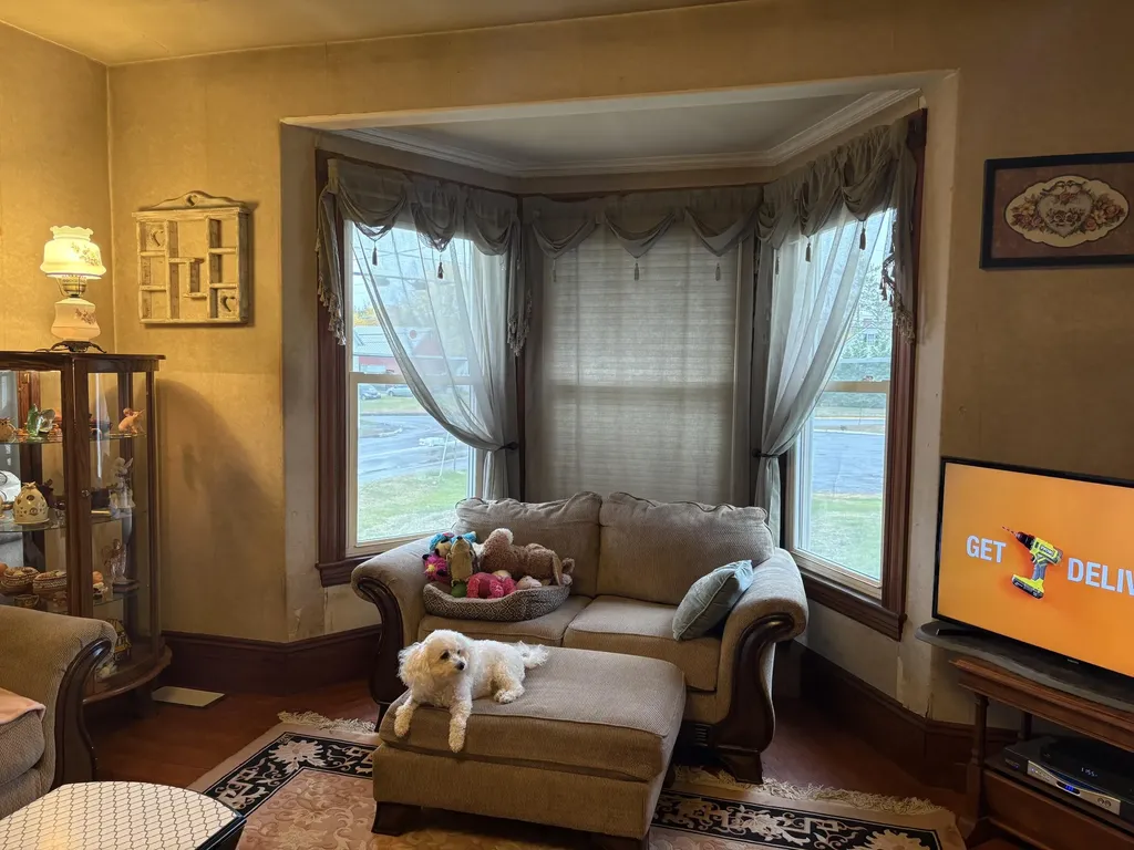 10 Ridge Road Windsor ME 04363