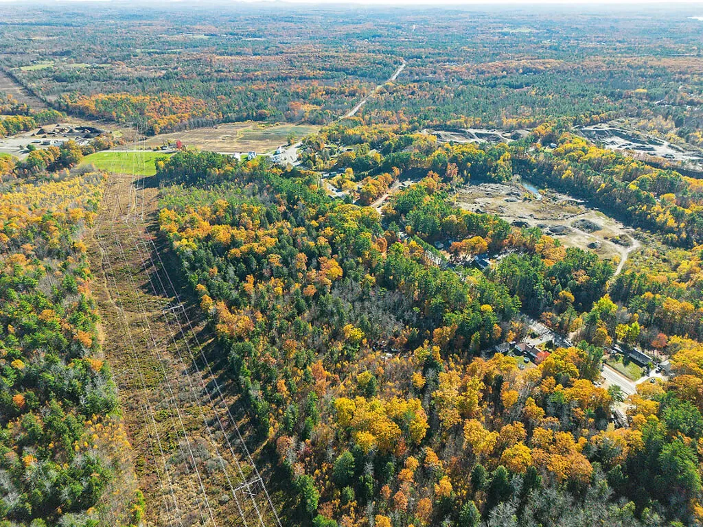 10 Ridge Road Windsor ME 04363