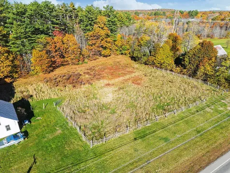 10 Ridge Road Windsor ME 04363